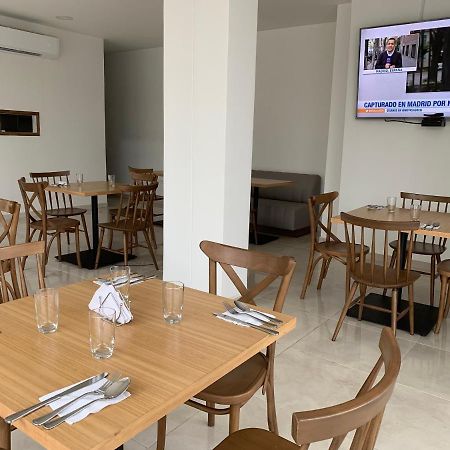 Hotel Metropolitano Plaza 巴耶杜帕尔 外观 照片